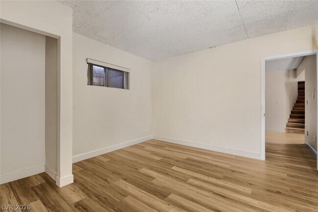 Building Photo - 5631 Gilbert Ln