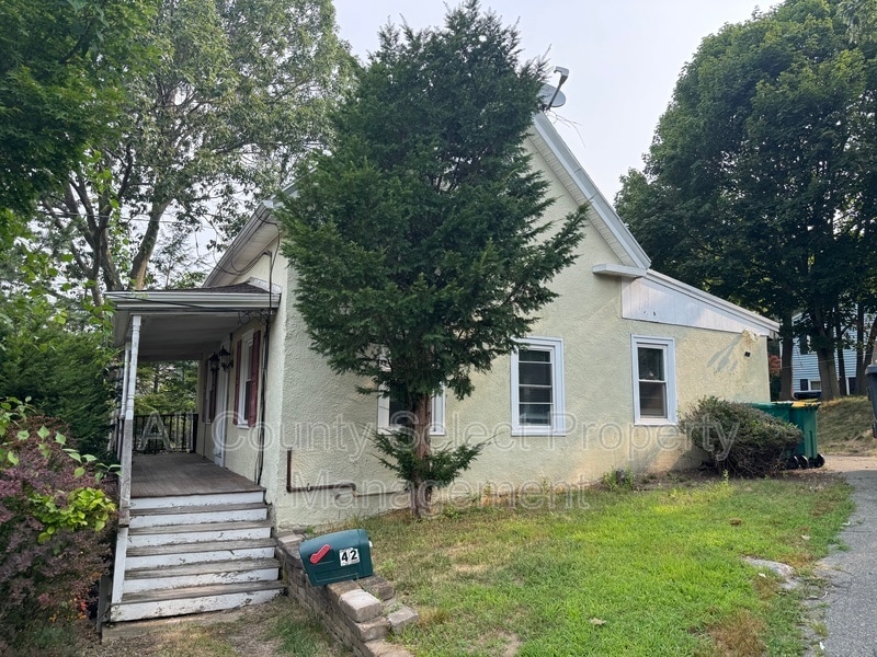 Photo - 42 Elijah St