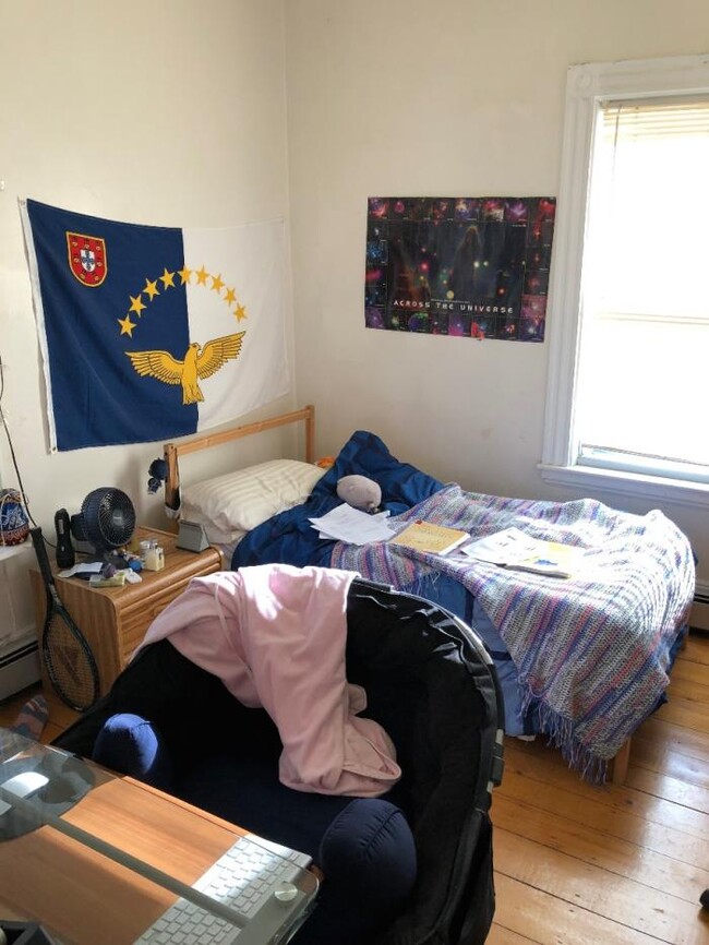 Building Photo - 2 bedroom in Boston MA 02120
