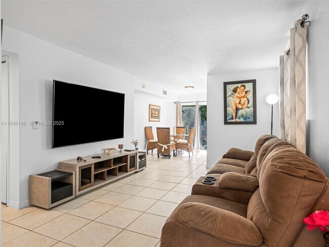 Foto del edificio - 1240 SE 31st Ct