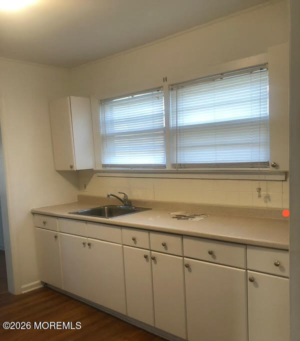 Foto del edificio - 2130 Schoeberlein Ave