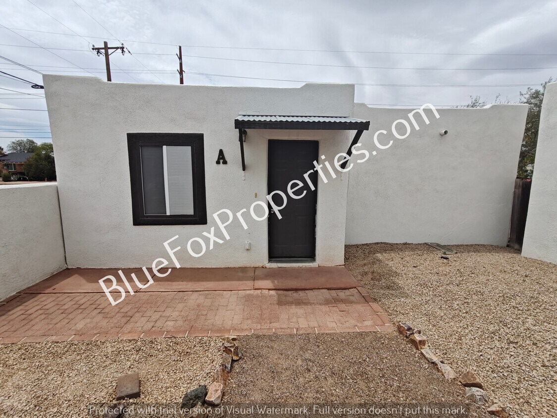 Foto principal - 3401 E Bermuda St