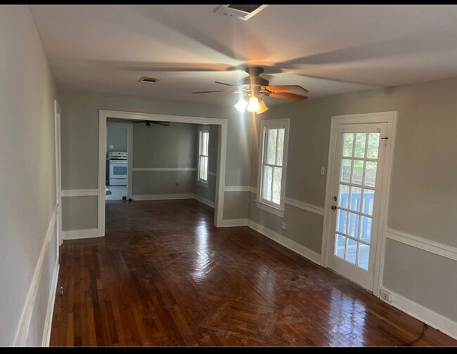 Foto del edificio - 5519 Lavey Ln