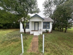 Building Photo - 3637 S Lone Star Pkwy