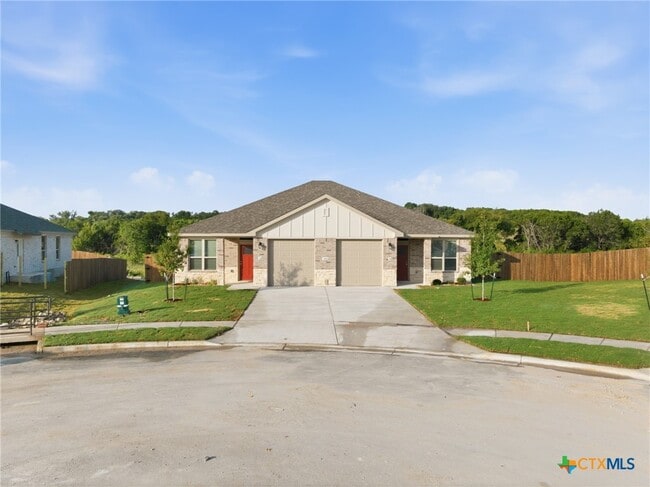 Building Photo - 509 Adley Ave