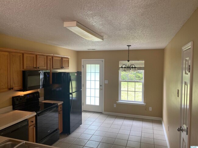 Foto del edificio - 160 Sandy Hollow Dr NW