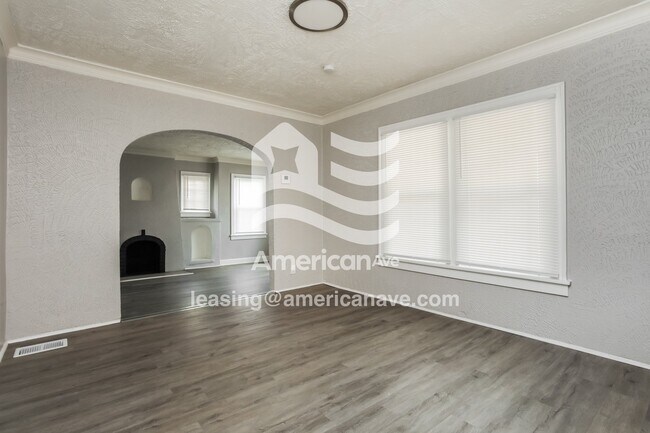 Building Photo - 3316 E 59th St