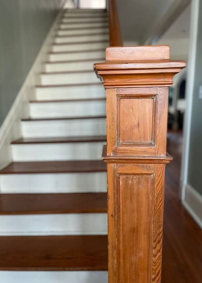 Building Photo - Available for lease May-September 2026. Stunning Fully-Furnished 3 BR/2.5 BA Available in the Hea...