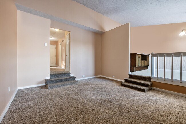 Foto del edificio - 362 Terrace Ct