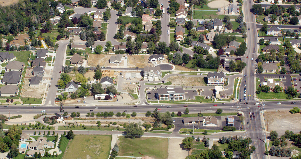 Aerial Photo - Olde Ivy Townhomes