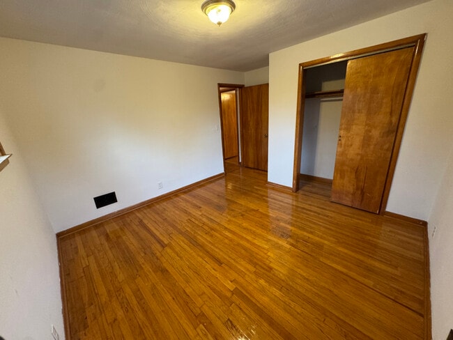 Foto del edificio - 232 Boswell Hill Rd