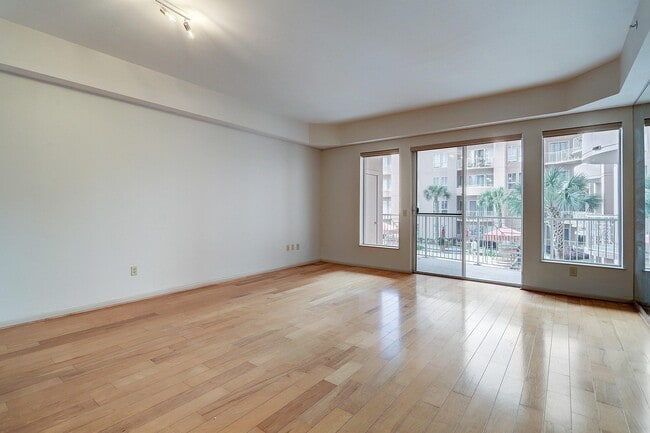 Foto del edificio - 3505 Sage Rd