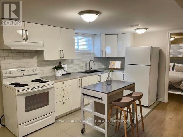 Building Photo - 1528 Pharmacy Ave