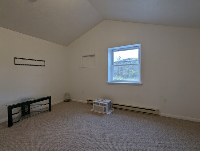 Building Photo - 3751 PA-136
