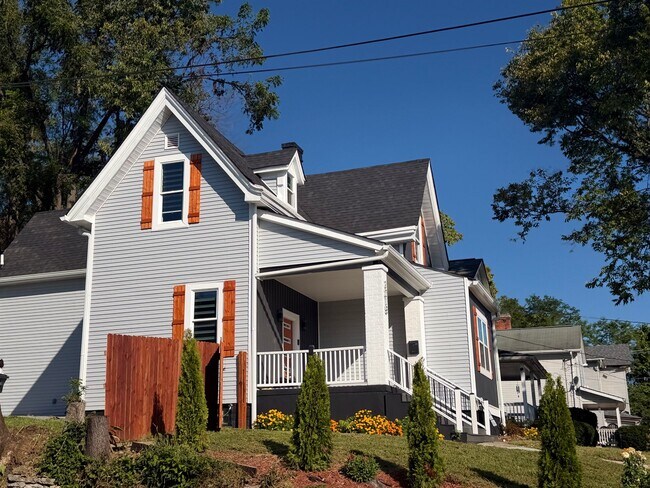 Foto del edificio - 3219 Beresford Ave