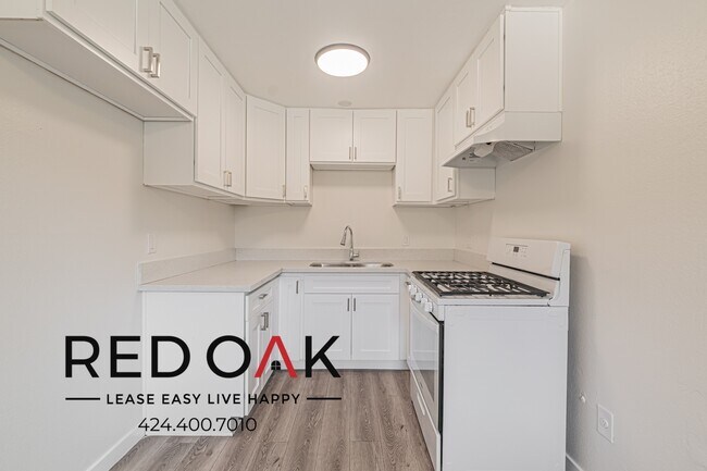 Foto del edificio - 8335 Washington Blvd