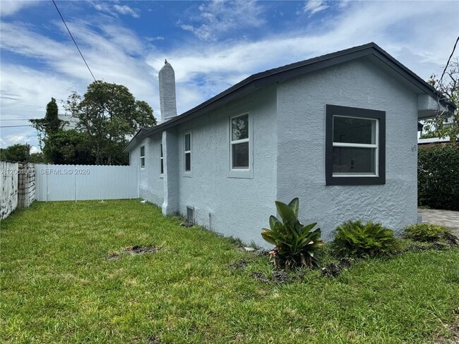 Building Photo - 61 NW 53rd St