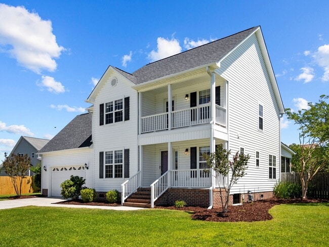 Building Photo - Welcome to Hyannis Court!