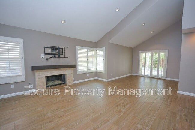 Building Photo - 6663 Pecan Ave