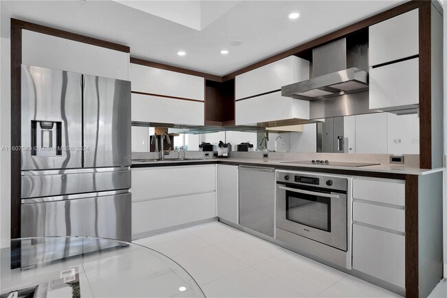 Foto del edificio - 2155 Washington Ct