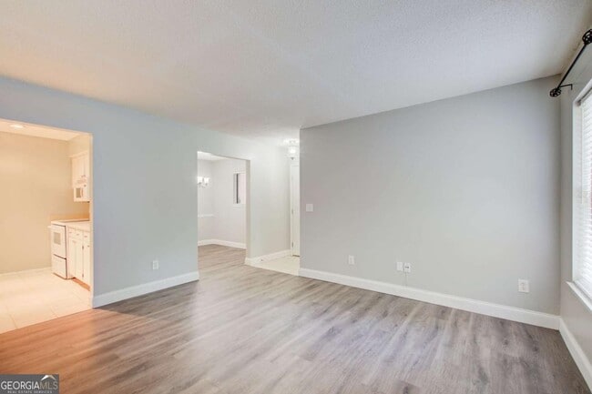 Building Photo - 1603 Huntingdon Trail