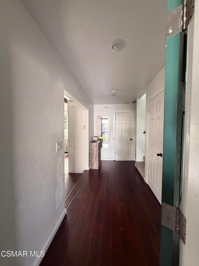 Foto del edificio - 9251 Notre Dame Ave