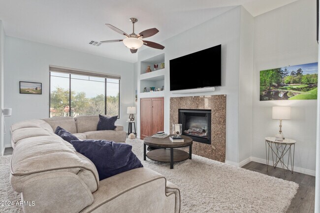 Foto del edificio - 2989 N 44th St