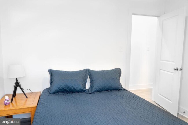 Foto del edificio - 5040 Market St