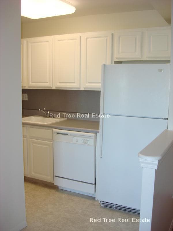 Photo - 185 Freeman St Apartment