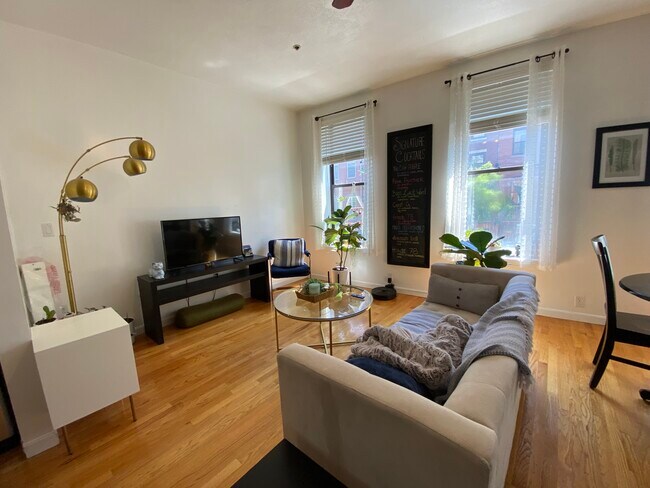 Foto del edificio - 238 Hanover St