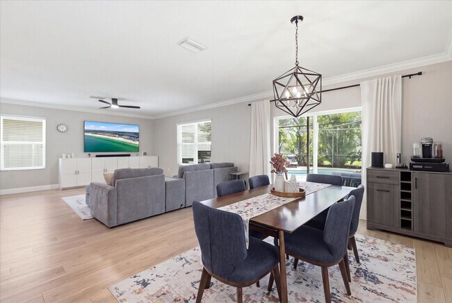 Foto del edificio - 10519 Whispering Hammock Dr