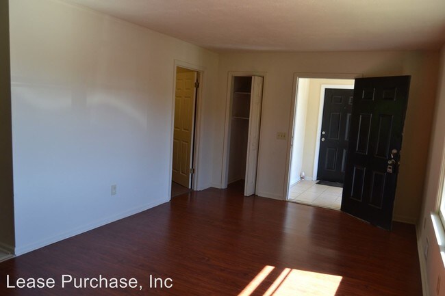 Building Photo - 3 br, 1.5 bath Apartment - 4443 A Ben Hill Rd