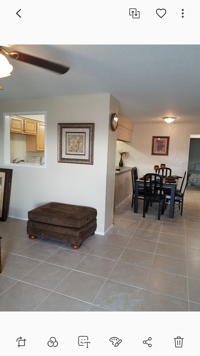 Foto del edificio - 6777 Winkler Rd