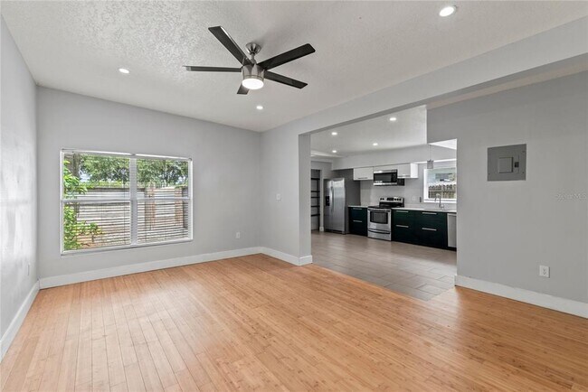 Foto del edificio - 2305 S Mills Ave