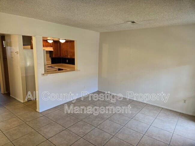 Foto del edificio - 1831 W Mulberry Dr