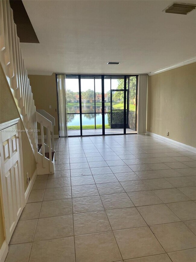 Building Photo - 3702 Coral Tree Cir