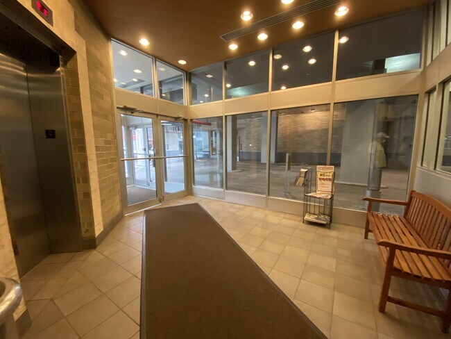 Foto del edificio - 431 S 7th St