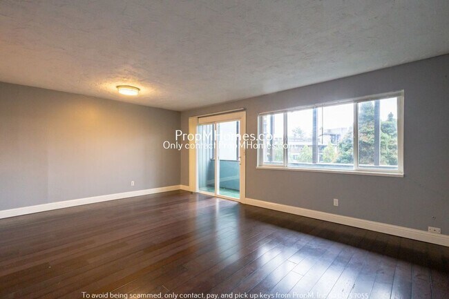 Foto del edificio - Spacious One Bedroom In Southwest Tigard!