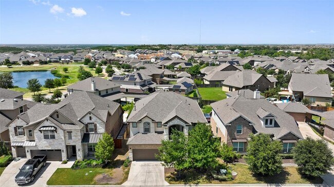 Building Photo - 1112 Teravista Crossing