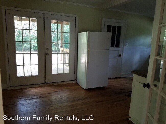 Foto del edificio - 2 br, 1 bath House - 1005 Woodrow Ave