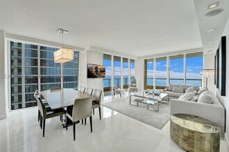 Building Photo - 17875 Collins Ave
