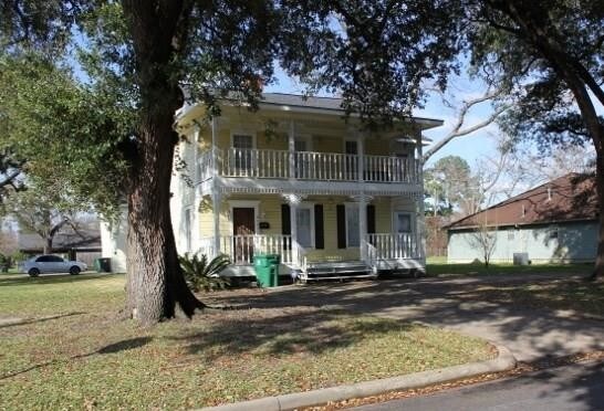 Foto principal - 8001 Hartford St