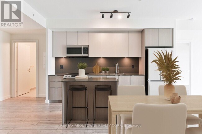 Photo du bâtiment - 125 Bronte Rd