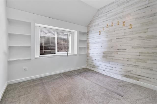 Foto del edificio - 4301 Cherry Ln