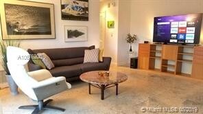 Building Photo - 1100 11th St