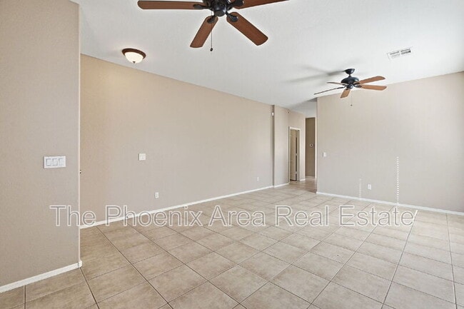 Foto del edificio - 310 Mountain View Rd