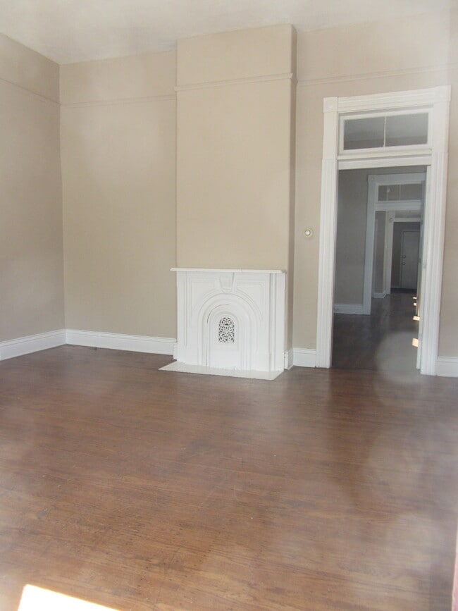 507 E Saint Catherine St, Louisville, KY 40203 House Rental in