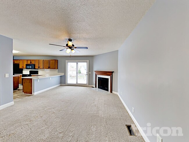 Foto del edificio - 353 Canter Ct NW