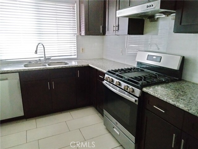 Foto del edificio - 432 S Monterey St