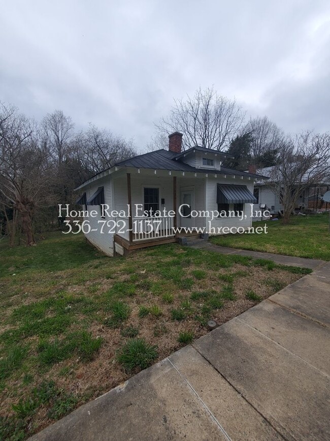 Photo - 920 N Jackson Ave House